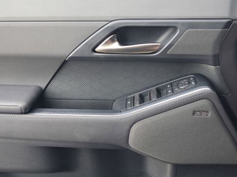 Certified 2024 Lexus GX 550 image 12