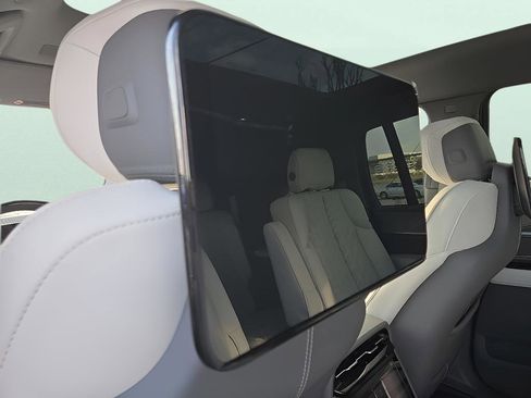 New 2026 Cadillac Escalade IQ Luxury 1 w/ LPO, Floor Liner Package AWD/4WD image 25