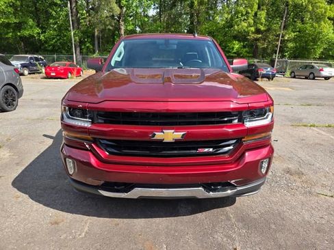 Used 2017 Chevrolet Silverado 1500 LT w/ All Star Edition image 12