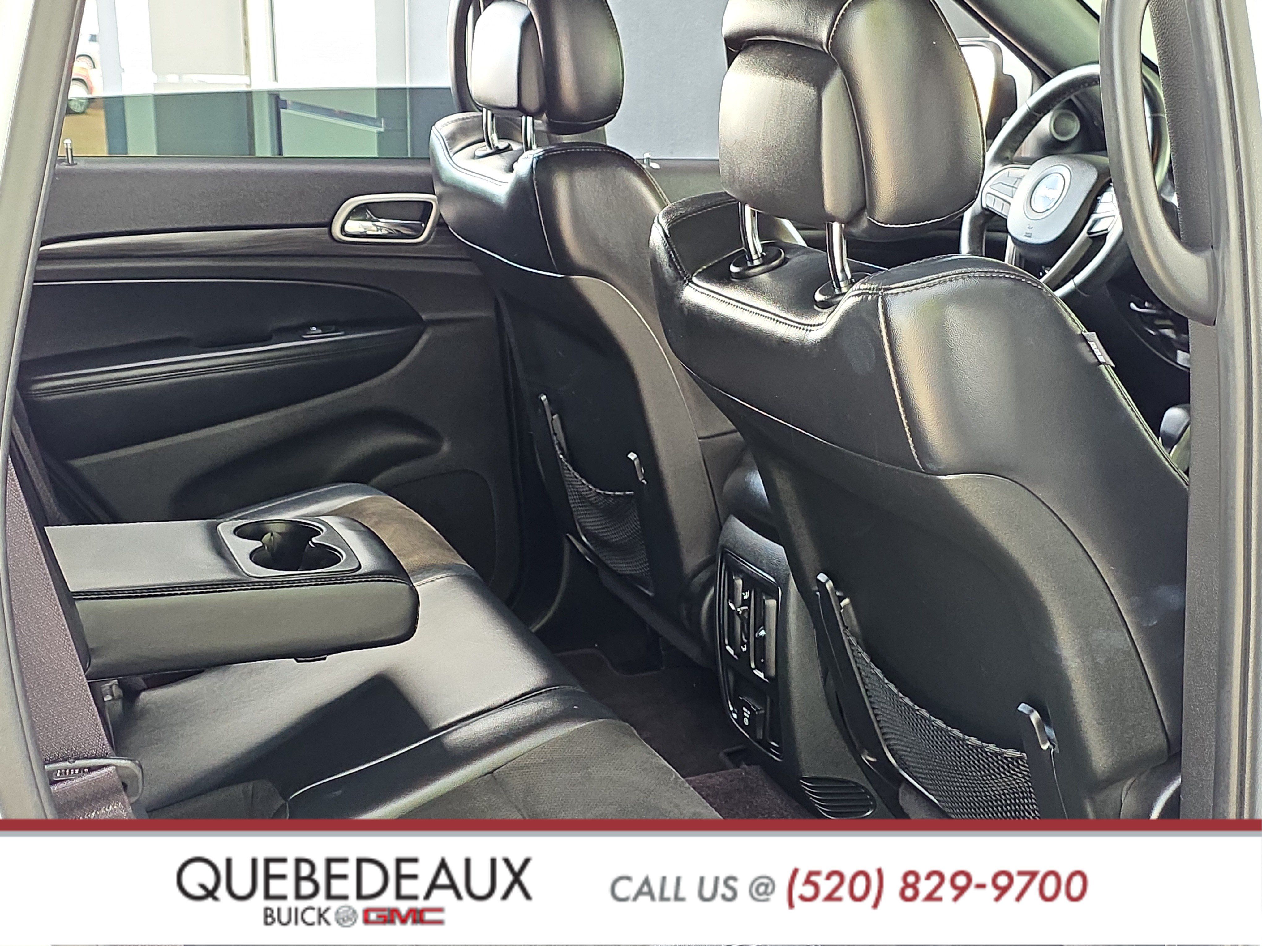Used 2019 Jeep Grand Cherokee Altitude RWD image 24