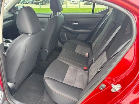 Used 2024 Nissan Sentra SR FWD image 10