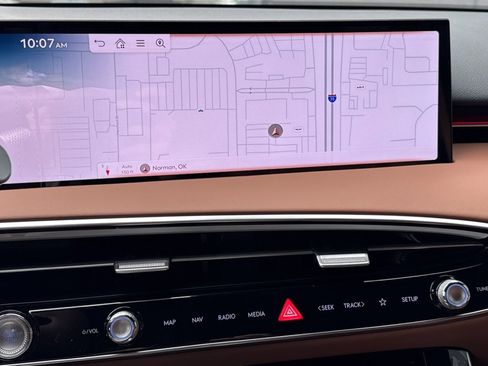 New 2026 Genesis GV70 2.5T Advanced image 8