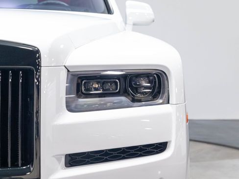 Used 2021 Rolls-Royce Cullinan Black Badge AWD/4WD image 66