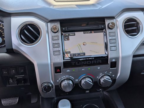 Used 2018 Toyota Tundra SR5 w/ TRD Off Road Package AWD/4WD image 17