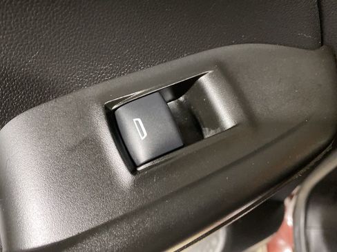 Used 2023 Chevrolet TrailBlazer LT image 23