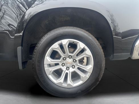 Used 2024 Chevrolet Silverado 1500 LTZ image 8