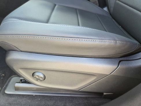 Used 2026 Mercedes-Benz GLE 350 4MATIC image 9