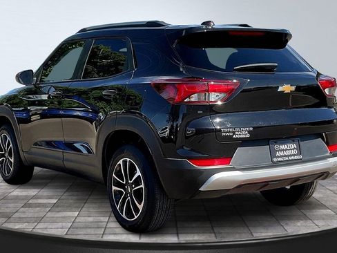 Used 2025 Chevrolet TrailBlazer LT AWD/4WD image 5