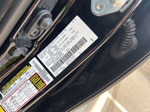 New 2025 Toyota Tundra Platinum image 16