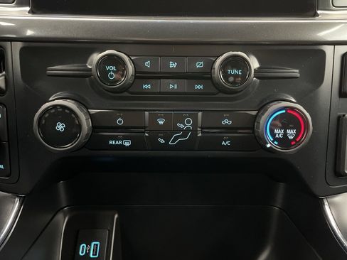 Used 2024 Ford F150 STX image 37