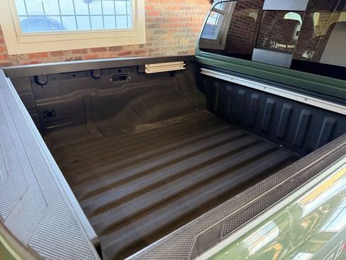 Used 2023 Nissan Frontier PRO-4X w/ Pro-4X Premium Package image 6