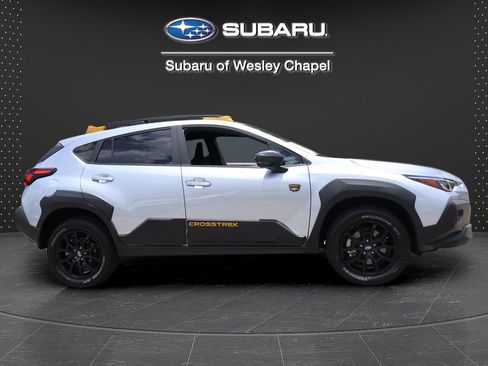 Used 2024 Subaru Crosstrek 2.5i Wilderness w/ Crosstrek Mirror Package AWD/4WD image 8