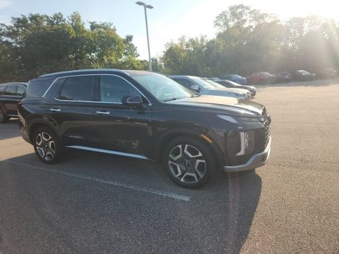 Used 2024 Hyundai Palisade SEL w/ Premium Package AWD/4WD image 7