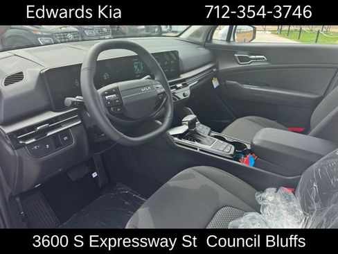 New 2026 Kia Sportage LX AWD/4WD image 11