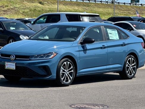 New 2026 Volkswagen Jetta Sport FWD image 7