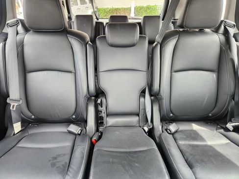 Used 2023 Toyota GR86 Premium RWD image 15