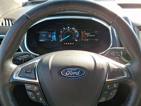Used 2020 Ford Edge Titanium w/ Equipment Group 301A image 20
