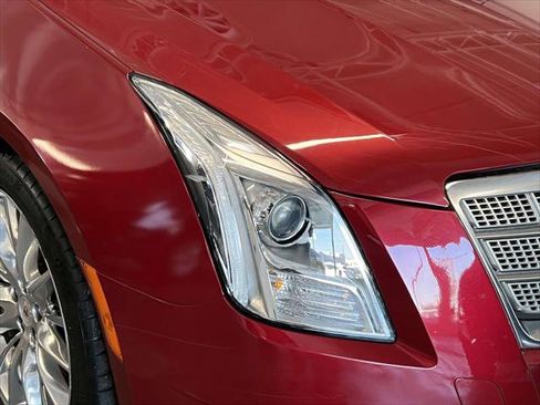 Used 2013 Cadillac XTS Platinum image 9
