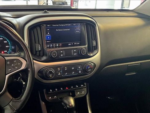 Certified 2022 Chevrolet Colorado ZR2 w/ Colorado ZR2 Bison Edition image 10