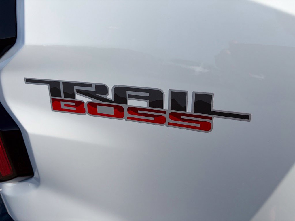 New 2026 Chevrolet Colorado Trail Boss AWD/4WD image 10
