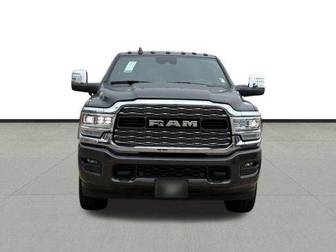 Used 2024 RAM 3500 Limited AWD/4WD image 2