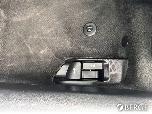 Used 2022 Toyota Corolla LE FWD image 22
