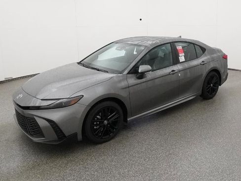 New 2026 Toyota Camry SE image 1