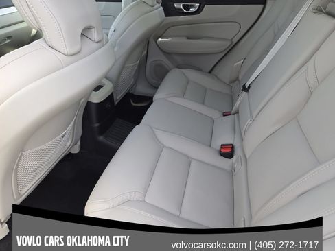Used 2026 Volvo XC60 T8 Ultra w/ Protection Package Premier AWD/4WD image 30