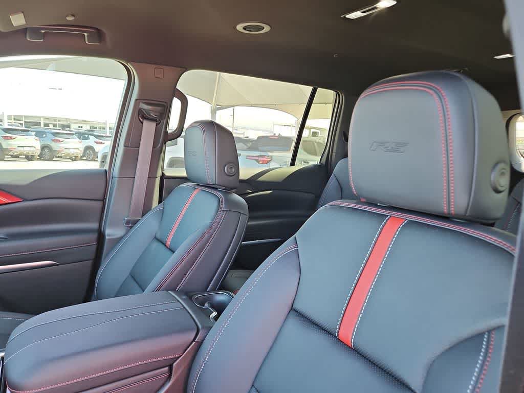 New 2026 Chevrolet Traverse RS FWD image 15