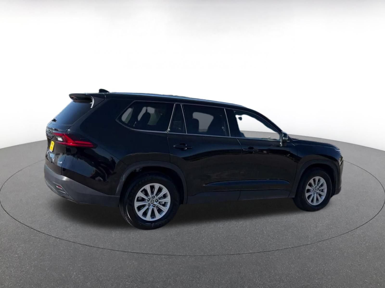 Used 2026 Toyota Grand Highlander AWD image 14