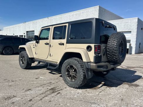 Certified 2016 Jeep Wrangler Unlimited Sahara image 27