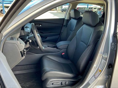 New 2025 Honda Accord Touring image 9