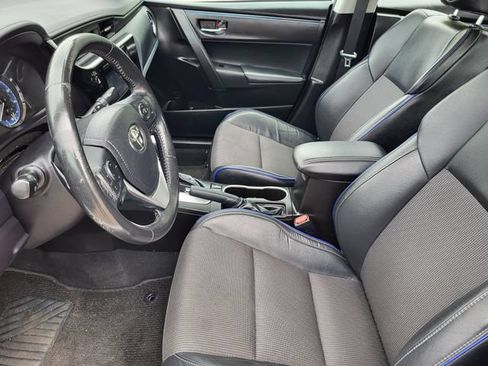 Used 2019 Toyota Corolla SE w/ Carpet Mat Package (TMS) FWD image 12