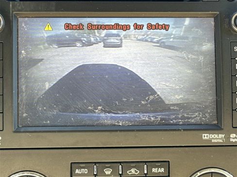 Used 2014 Chevrolet Tahoe LTZ image 28