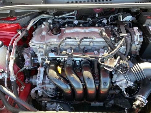 Used 2020 Toyota Corolla LE image 22