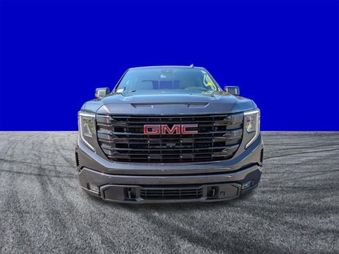 Used 2023 GMC Sierra 1500 Elevation w/ Elevation Premium Package AWD/4WD image 9