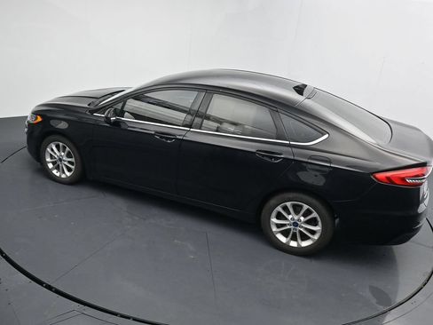 Used 2020 Ford Fusion SE FWD image 27