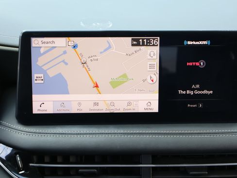 Certified 2023 INFINITI QX60 Luxe image 3