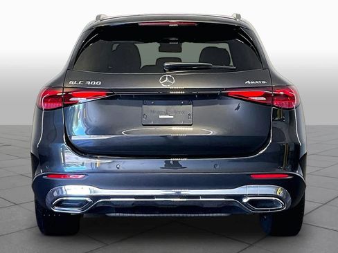 Used 2026 Mercedes-Benz GLC 300 4MATIC image 5