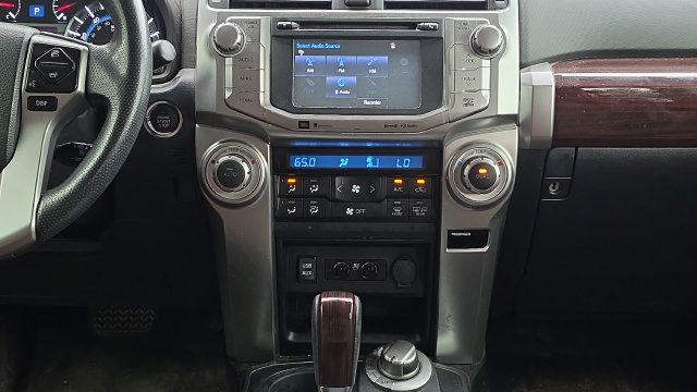 Used 2019 Toyota 4Runner Limited AWD/4WD image 8