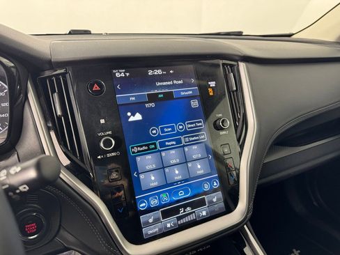 Used 2024 Subaru Outback Premium image 15