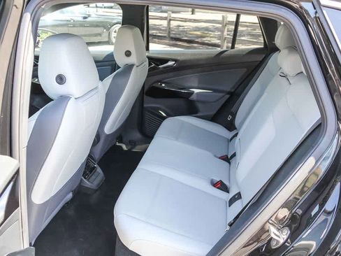 Used 2022 Volkswagen ID.4 Pro S image 15