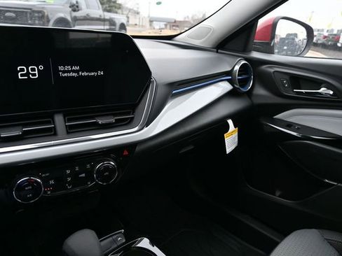 New 2026 Chevrolet Trax LT w/ Driver Confidence Package image 21