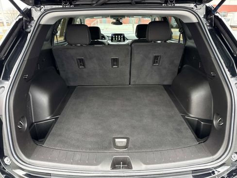 Used 2023 Chevrolet Blazer LT image 21