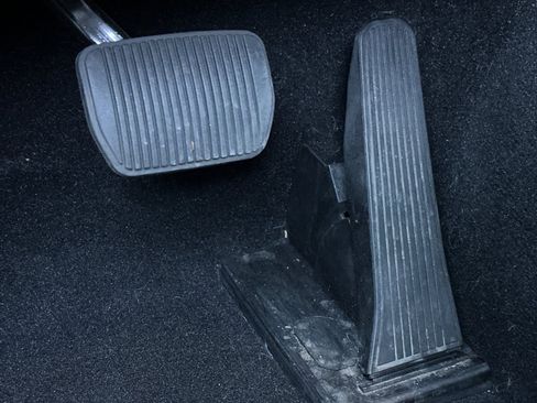 Used 2020 Ford Explorer Limited image 46