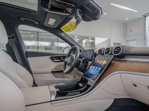 Certified 2025 Mercedes-Benz C 300 4MATIC Sedan image 17