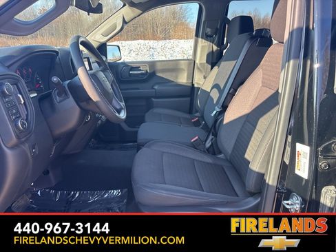 Certified 2025 Chevrolet Silverado 1500 Custom Trail Boss w/ Dark Appearance Package image 13