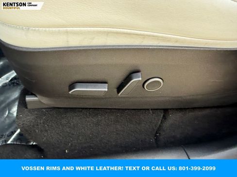 Used 2022 Tesla Model Y Performance image 28