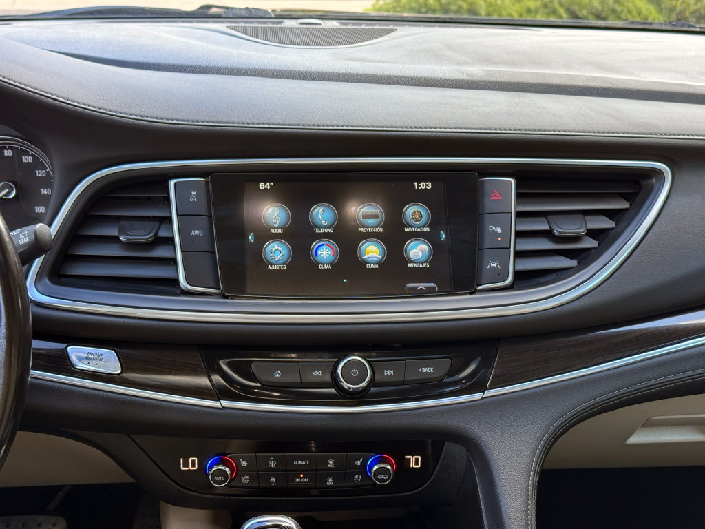 Used 2018 Buick Enclave Premium AWD/4WD image 32
