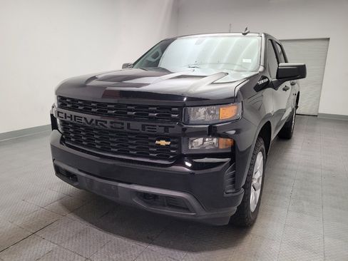 Used 2020 Chevrolet Silverado 1500 Custom w/ Custom Value Package RWD image 15